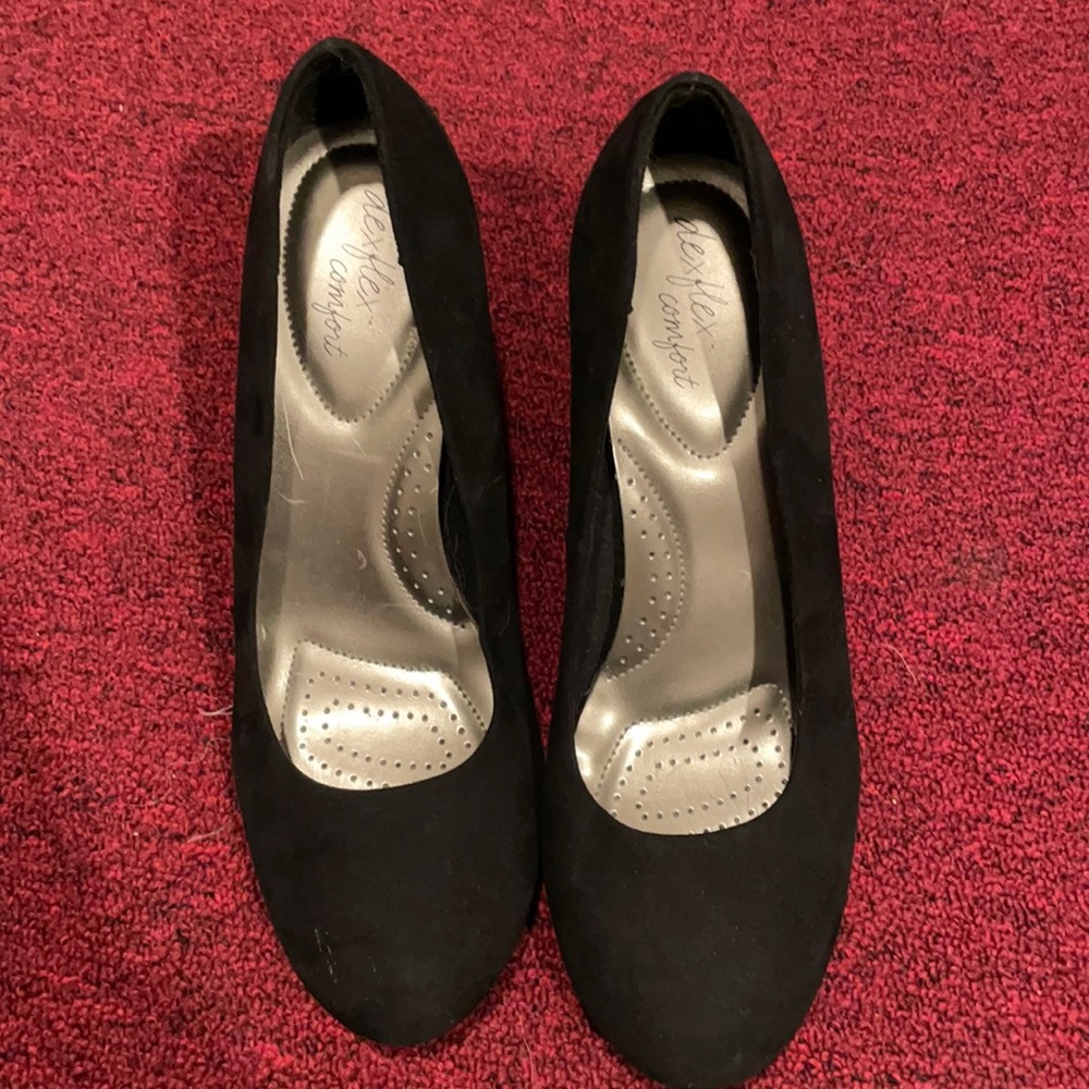 Size 10, lightly worn Alex flex comfort wedge heels
